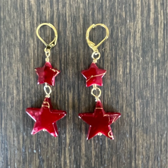 Hand Crafted Jewelry - HAND CRAFTED EARRINGS Double Stars Red Gold Veins